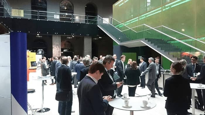 https://f.hubspotusercontent10.net/hubfs/4638111/dkf-kongress-fur-finanzinformationen.jpg